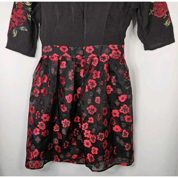 Vtg 90s YUA House Embroidered Mini Dress Black Red Floral Holiday Party Small - Picture 5 of 7